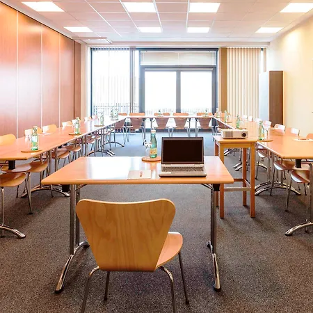 Ibis Vienna Airport 3* Schwechat