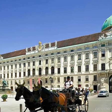 Ibis Vienna Airport Hotel 3*