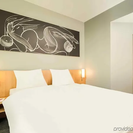 מלון Ibis Vienna Airport 3*