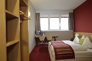 מלון Ibis Vienna Airport 3*
